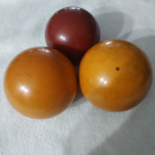 Juego De 3 Bolas Para Jugar Villar 2 Amarillas Y Una Roja 0