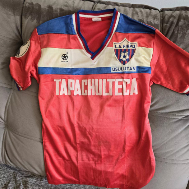 Galaxia Official Luis Angel Firpo Soccer Jersey 1980s – Vintage El Salvador Shirt – Size M (Used)