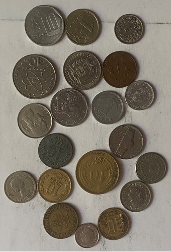 Lote De Monedas Brasil Alemania Paraguay Grecia Japón 923/8m 0