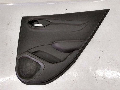 Tapizado Panel Puerta Trasera Derecha Chevrolet Onix 2014 0