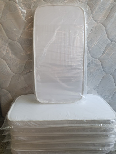 Almohadon Colchon Para Catre 75x35x5, Arco Iris Rectangular 0