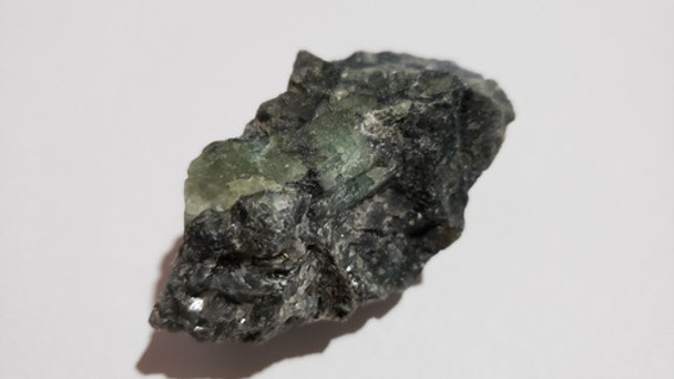 Esmeralda Na Matriz Bruta Natural 102 Gramas - Universo 22 0