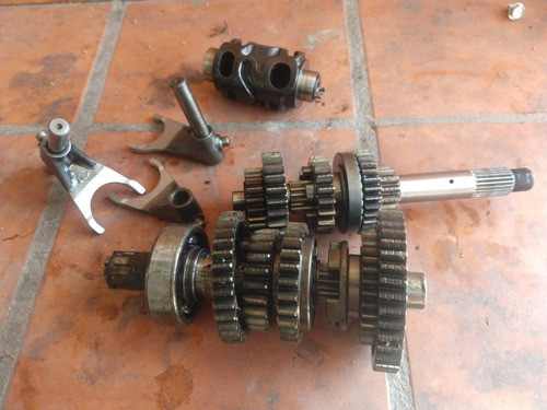 Caja De Cambios Honda Cb 190 Toda Completa Original 0