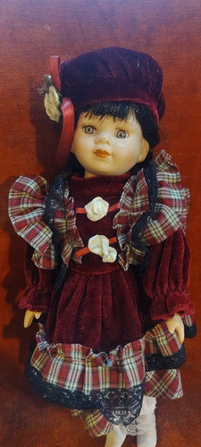 Muñeca De Porcelana  40cm 0