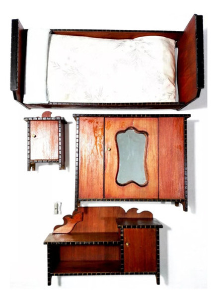 Lote  De Muebles Antiguos Niños Ropero Cama Comoda Mesita 0