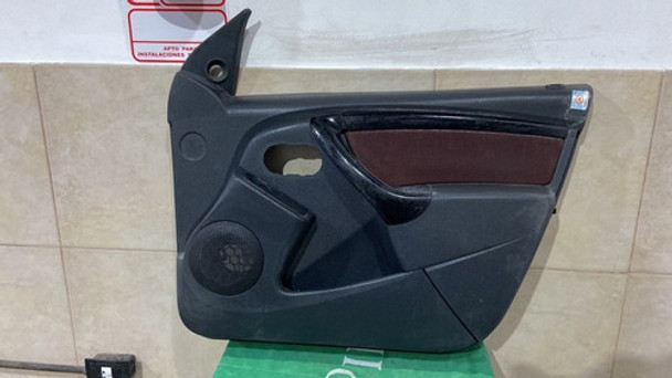 Tapizado De Puerta Delantero Derecho Renault Sandero Stepw 0