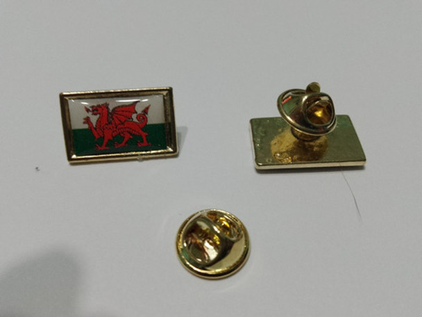 Pins Bandera Gales De 2 Cms X 2 Unidades 0