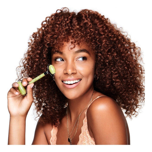Jade Roller Facial 0