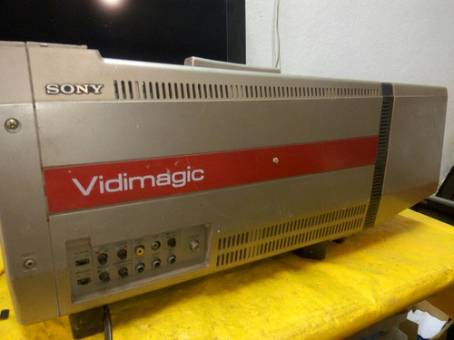 Projetor Retro Sony Fp62 0