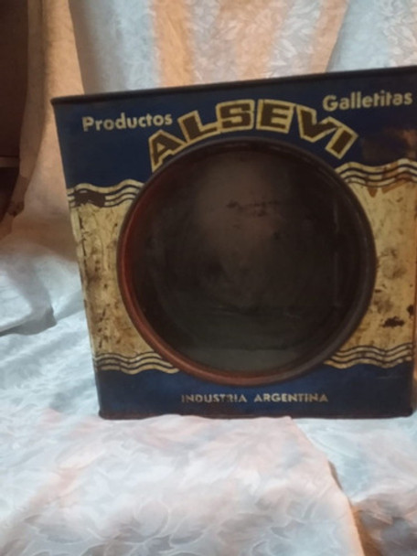 Lata De Galletitas Antigua 0 Lata De Galletitas Antigua 0