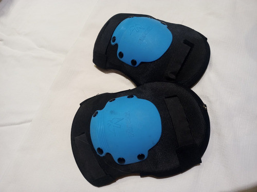 Rodilleras Proteccion Patnes Rollers Con Abrojo 0