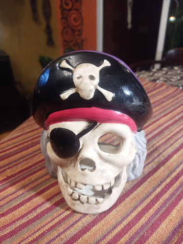 Pirata En Porcelana 0