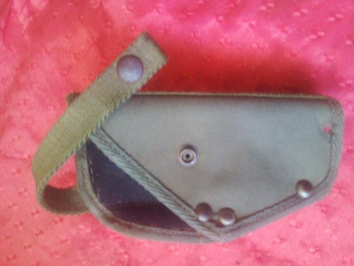 Pistolera Universal Para Uso Con Chaleco Antibalas 0