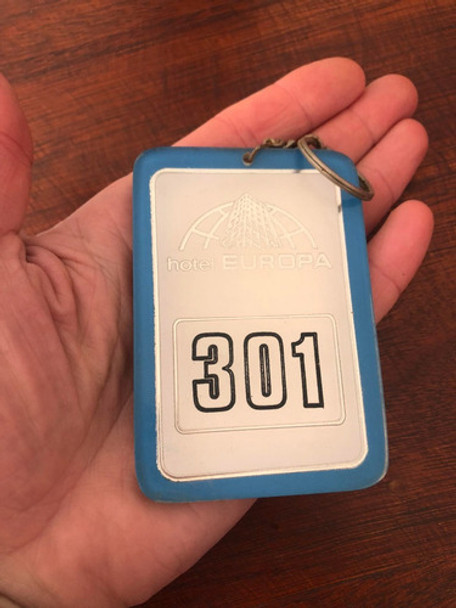 Antiguo Llavero De Llave Hotel Europa De Montevideo Hab 301 0