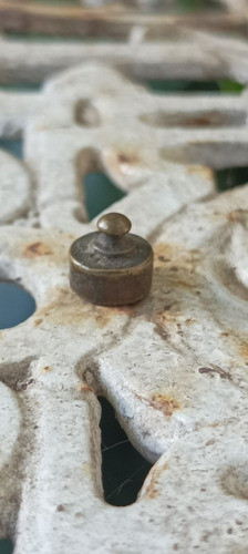 Antigua Pesa De Bronce 2g. 0