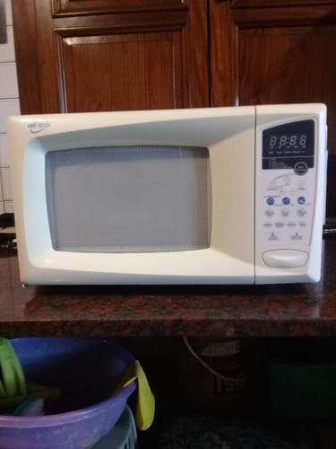 Horno Microondas Mk Tech En Impecable Estado Y Funcionamien 0