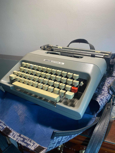 Maquina De Escribir Solo Para Retirar Por Caba 0