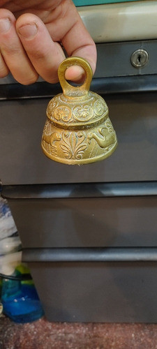 Campana Religiosa Pelicanus 0
