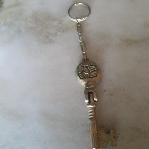 Llavero Antiguo Artesanal,simula Llave, Todo Metalico 0