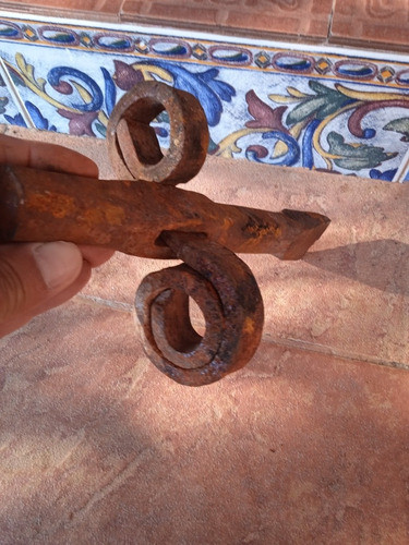 Herramienta De Picar Guadañas Antigua 0