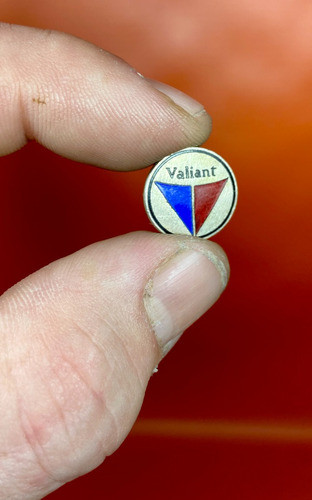 Antiguo Pin Esmaltado / Valiant / Coleccionable 0