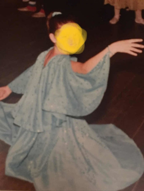 Traje Danza Bordado A Mano Impecable Talle 11 Años Aprox 0 Traje Danza Bordado A Mano Impecable Talle 11 Años Aprox 0