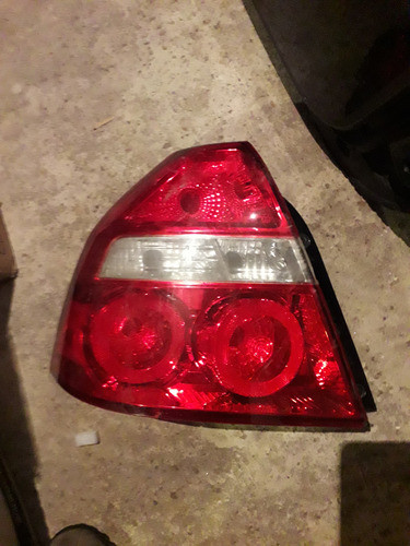 297) Farol Trasero Izquierdo Chevrolet Aveo 0