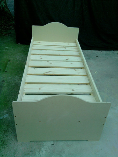 Cama De Una Plaza Muy Fuerte 0