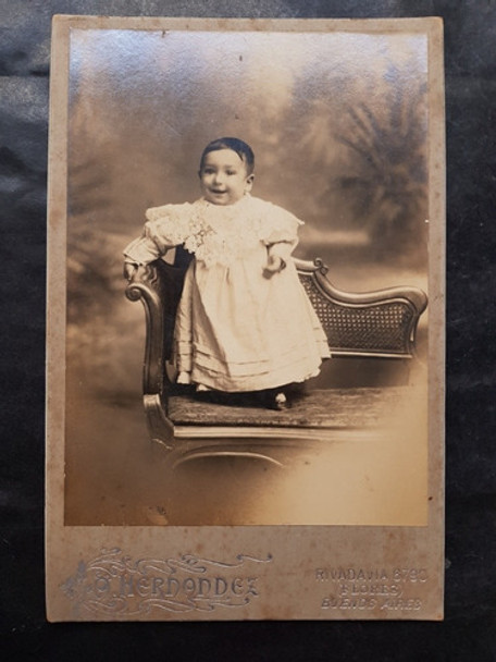 Antigua Fotografía De Estudio. A. Hernandez. 51643. 0
