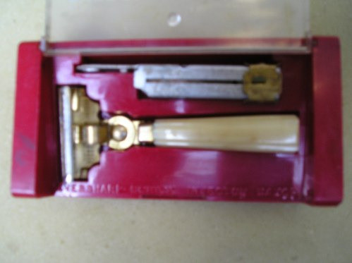 Antigua Maquina De Afeitar Eversharp-schick C/ Estuche 0