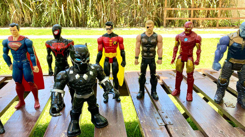 Figuras Muñecos Superhéroes 0