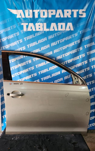 Puerta Delantera Derecha Volkswagen Vento 2006 0
