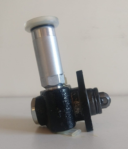 Bomba Alimentadora Deutz 913 0