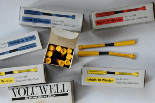 Lote Importado Permanente: Bigudíes, Papel Vegetal, Esponjas 0