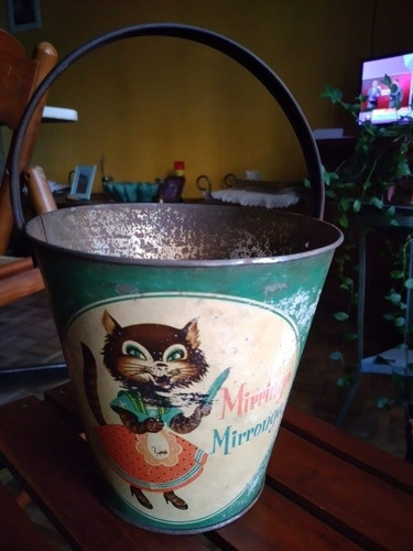 Antiguo Balde De Chapa De Playa, Infantil,litografiado 0