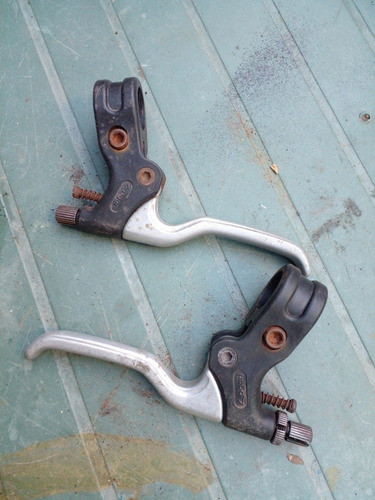 Juego De Palancas De Freno Logan Cortas. Usadas 0