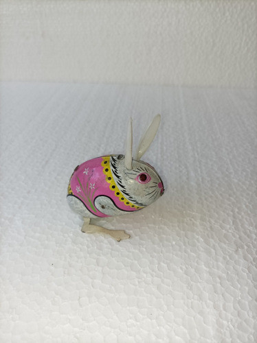 Juguete Antiguo Conejo De Hojalata 0