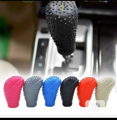 Forro Cubre Palanca Pomo Cambio Silicona Universal Rojo  P14 0