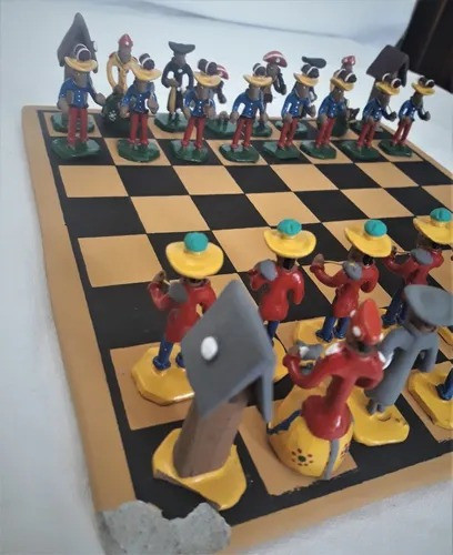 Juego De Ajedrez Cerámica Negritos Soldados No Envío. M 0