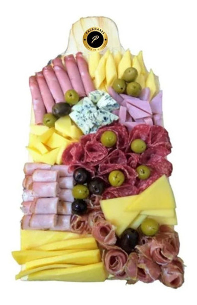 Picada Especial Comen 2 Pican 3 Quesos Fiambres Belgrano 0