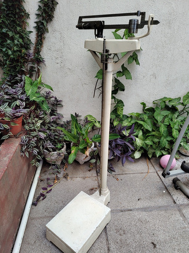 Balanza Mecánica Con Altímetro Para Calibrar 0