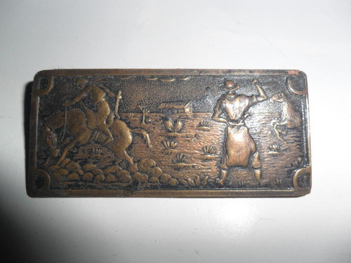 Antiguo Prendedor Escena Campo Gaucho Doma Caballo Lazo 0