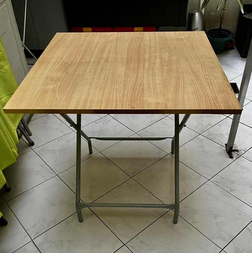 Mesa Plegable De Fórmica Impecable! 0