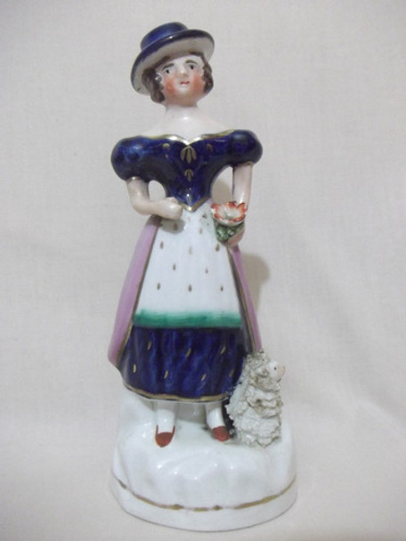 B. Antigo- Estatueta Porcelana Italiana De Menina Com Ovelha 0