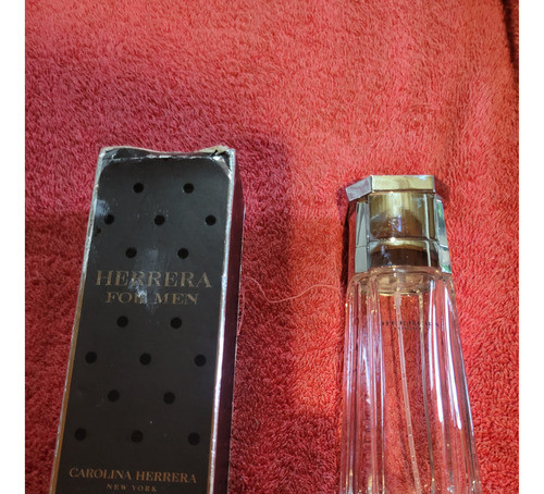 Frasco De Perfume Carolina Herrera Clasico 50 Ml 0