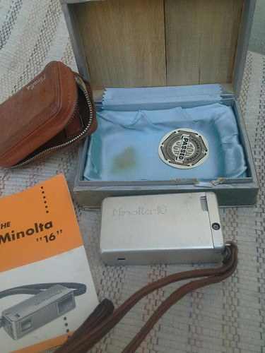 Máquina De Fotos Minolta 16. 0