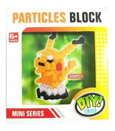 Pokémon Pokeball Kit + Pikachu Building Block