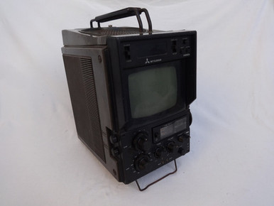 Mitsubishi Portable Radio and TV Model BB-0580KA