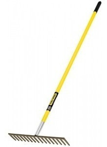 TRUPER R-16MF Rastrillo de carretera con mango de fibra de vidrio resistente, 16 púas de 18 pulgadas (18.1 in