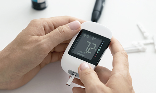 Toma de azúcar y hemogloblina glicosilada en Farmarosina